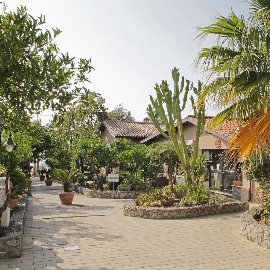 Costa Degli Dei Resort Capo Vaticano Zewnętrze zdjęcie
